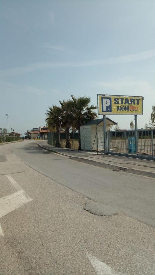 Appartamento Al Mare Lorella Sottomarina Exterior foto